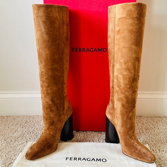 FerragamoWomen's Brown Pampero Suede Knee-high Boots Size 9 NWB - Picture 1 of 16
